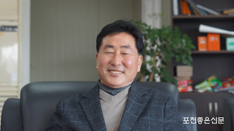 장동찬 축협장 후보는 축협의 세대교체를 이뤄 조직을 쇄신하겠다는 포부를 보였다.