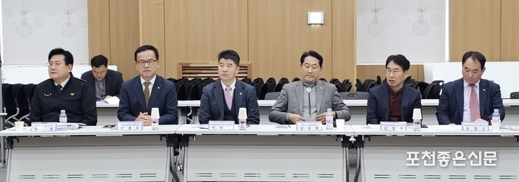 권웅 포천소방서장, 박종우 지역농협운영협의회장(이임, 후임 김광열), 이덕주 농협중앙회 포천시지부장, 남궁종 포천산림조합장, 김정열 경기신용보증재단 포천지점장, 오창근 국민연금공단 포천철원 지사장.