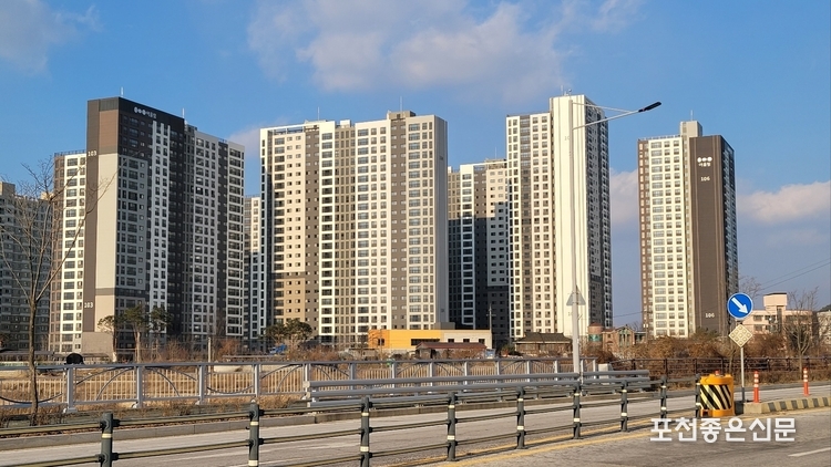 군내면 아파트 전경. 위 사진은 기사 내용과 관계 없습니다.