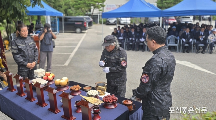 이날 합동위령제에서는 제1대 지회장이셨던 고 김영환, 제5대 지회장이셨던 고 곽영식을 비롯해 일곱 분의 위패를 모셨다. 