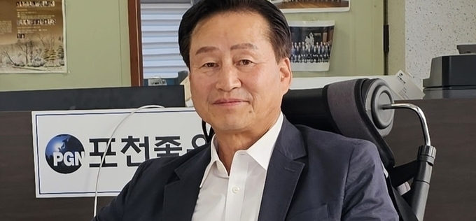 복잡한 판세, 내년 지방선거... 시장은 누구