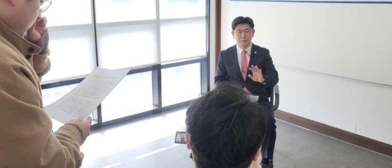 윤충식 경기도의원, 노컷뉴스 인터뷰서 ‘경기도 딥페이크 대응 조례’ 취지 설명